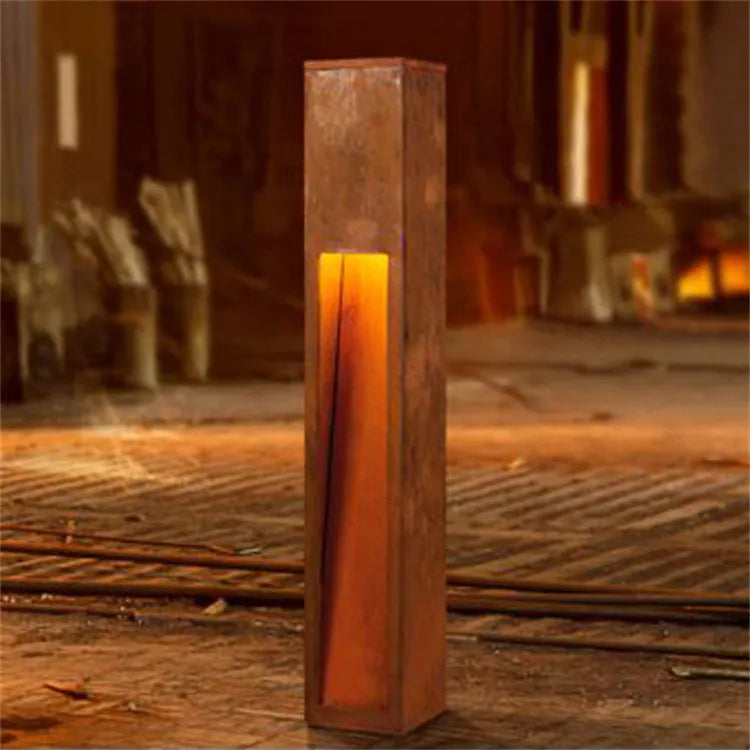 Corten plieno lauko tako šviestuvas -80